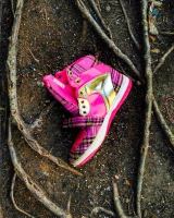 Shoes-and-Gloves-19